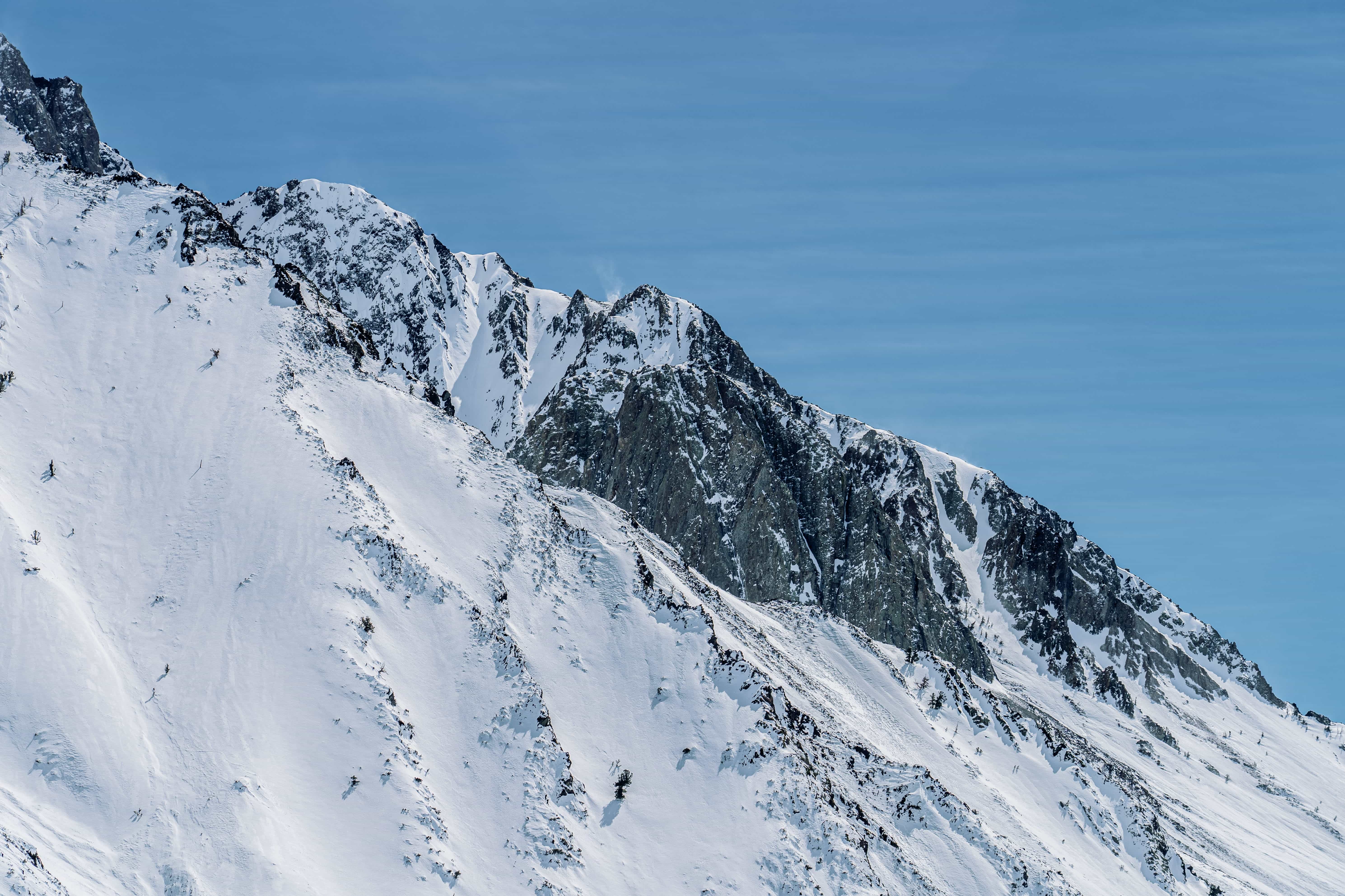 文章中包裹文字代码实现